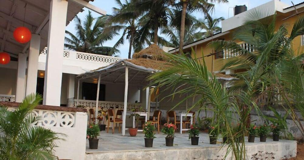 Ocean View Goan Beach House Calangute Buitenkant foto