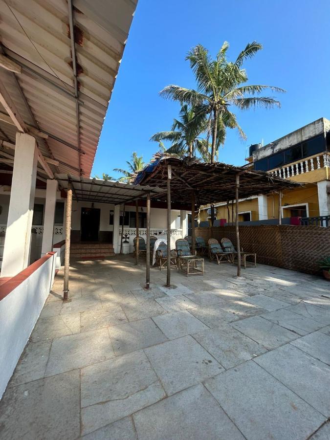 Ocean View Goan Beach House Calangute Buitenkant foto